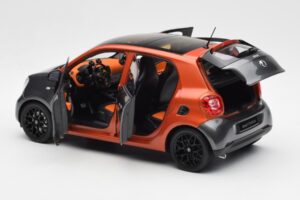 Smart Forfour W453 Lava Orange Graphite Gris Norev 1:18 B66960298 Métal — image 5 sur 8