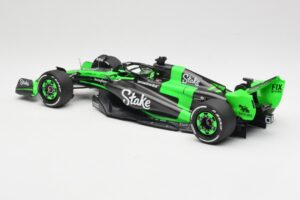 Stake F1 Team Kick Sauber C44 #77 V. Bottas Emilia Romagna GP 2024 Minichamps 1:18 117240177 Métal — image 6 sur 7