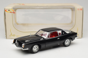 Studebaker Avanti Noir Signature Models 1:18 STUDEBAKER001 Métal — image 8 sur 8