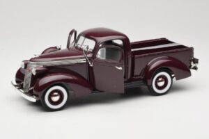 Studebaker Coupe Express Pickup Brun American Mint 1:18 92458-R1 Métal — image 2 sur 8