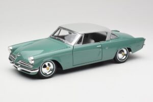 Studebaker Starliner Seafoam Vert & Shasta Blanc Maisto 1:18 31651 Métal