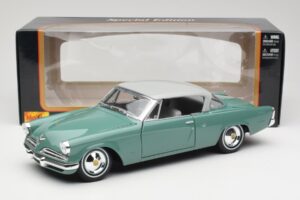 Studebaker Starliner Seafoam Vert & Shasta Blanc Maisto 1:18 31651 Métal — image 8 sur 8