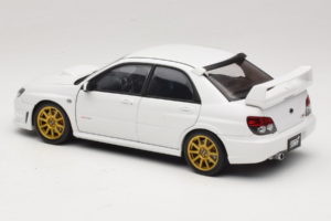 Subaru Impreza WRX STi GD Blanc AUTOart 1:18 78682 Métal — image 7 sur 8