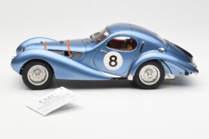 Talbot-Lago T150 C-SS #8 24 Hours of Le Mans 1939 CMC 1:18 M-167 Métal — image 3 sur 6