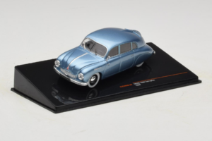 Tatra T600 Tatraplan Bleu IXO 1:43 CLC594N Métal — image 2 sur 4