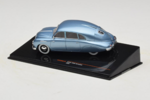 Tatra T600 Tatraplan Bleu IXO 1:43 CLC594N Métal — image 3 sur 4