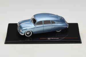 Tatra T600 Tatraplan Bleu IXO 1:43 CLC594N Métal