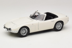 Toyota 2000 GT Cabriolet Blanc James Bond Collection AUTOart 1:18 78731 Métal