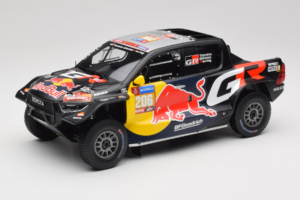 Toyota GR DKR Hilux Evo #206 L. Moraes / A. Monleon Rally Dakar 2024 IXO 1:18 18RMC238A Métal