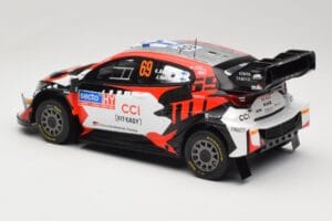 Toyota GR Yaris Rally1 #69 Toyota Gazoo Racing WRT K. Rovanpera / J. Halttunen Rally Finland 2024 IXO 1:18 18RMC218 Métal — image 5 sur 6