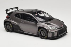 Toyota GR Yaris Rally2 Gris IXO 1:18 18CMC210 Métal — image 4 sur 6
