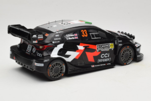 Toyota GR Yaris WRC #33 E. Evans / S. Martin Rally Monte Carlo 2025 IXO 1:18 18RMC229B Métal — image 2 sur 6