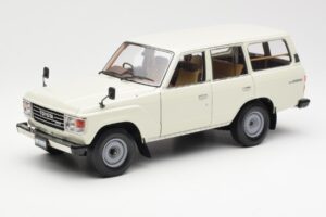 Toyota Land Cruiser J60 Blanc Kyosho 1:18 08956W Métal