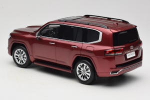 Toyota Land Cruiser LC300 ZX Rouge LCD 1:18 LCD18013-ZX-RE Métal — image 7 sur 8