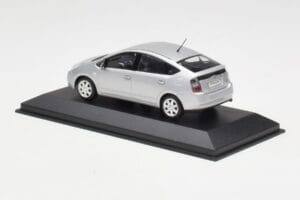 Toyota Prius Argent Minichamps 1:43 TOYOTA005 Métal — image 3 sur 4