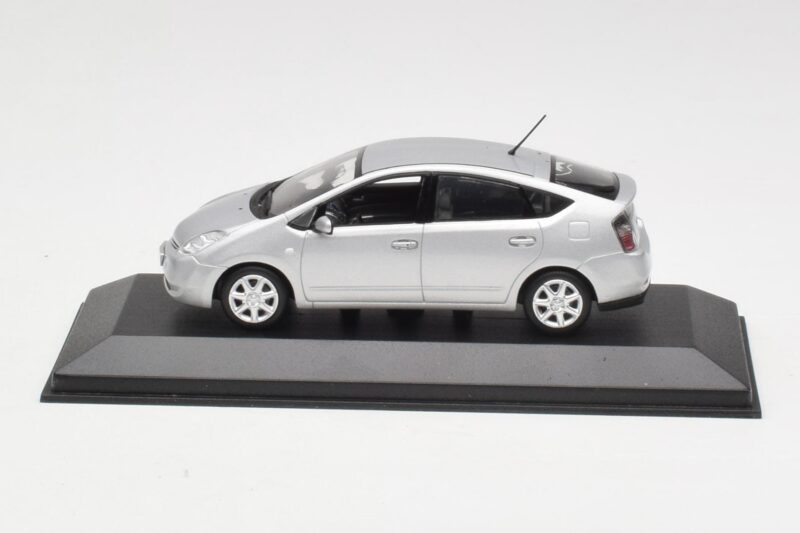 Toyota Prius Argent Minichamps 1:43 TOYOTA005 Métal