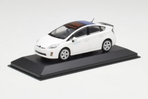 Toyota Prius XW30 Super Blanc Minichamps 1:43 PRIUS001 Métal — image 2 sur 4