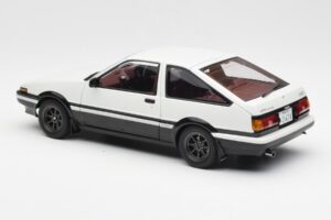 Toyota Sprinter Trueno AE86 New Initial D Movie Legend 1 AUTOart 1:18 78798 Métal — image 7 sur 8