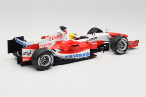 Toyota TF105 #17 R. Schumacher Panasonic Toyota Racing 2005 Minichamps 1:18 100050017 Métal — image 2 sur 7