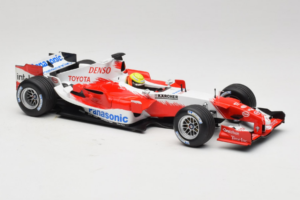 Toyota TF105 #17 R. Schumacher Panasonic Toyota Racing 2005 Minichamps 1:18 100050017 Métal — image 4 sur 7