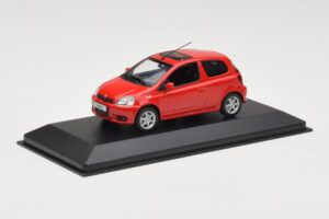 Toyota Yaris TS Rouge Minichamps 1:43 430166062 Métal — image 2 sur 4