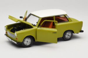Trabant 601 Vert Sun Star 1:18 4289 Métal — image 2 sur 8