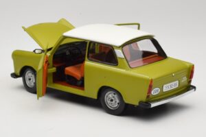 Trabant 601 Vert Sun Star 1:18 4289 Métal — image 5 sur 8