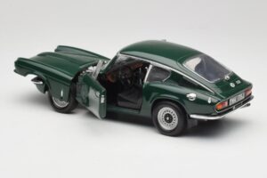 Triumph GT6 Mk3 Vert Sun Star 1:18 1055 Métal — image 5 sur 8