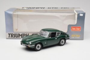 Triumph GT6 Mk3 Vert Sun Star 1:18 1055 Métal — image 8 sur 8