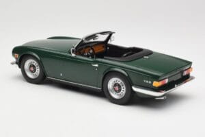 Triumph TR6 PI Vert Foncé Minichamps 1:18 155132030 Métal — image 5 sur 6