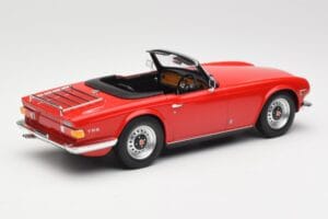 Triumph TR6 PI Rouge Minichamps 1:18 155132031 Métal — image 2 sur 6