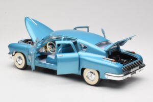 Tucker Torpedo Bleu Road Signature 1:18 92268 Métal — image 5 sur 8