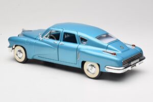 Tucker Torpedo Bleu Road Signature 1:18 92268 Métal — image 7 sur 8