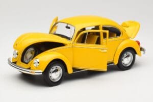 Volkswagen Beetle 1200 Jaune Minichamps 1:18 150057106 Métal — image 2 sur 8