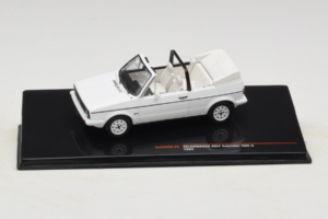 Volkswagen Golf Cabriolet Mk1 Blanc IXO 1:43 CLC590N Métal