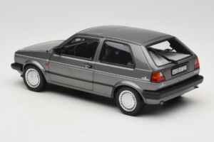 Volkswagen Golf Mk2 Champion Gris Metallic Norev 1:18 188564 Métal — image 7 sur 8