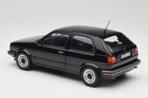 Volkswagen Golf CL Mk2 Noir Norev 1:18 188554 Métal — image 7 sur 8