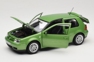 Volkswagen Golf GTI Mk4 Vert Metallic Norev 1:18 188571 Métal — image 2 sur 8