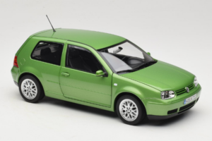 Volkswagen Golf GTI Mk4 Vert Metallic Norev 1:18 188571 Métal — image 6 sur 8