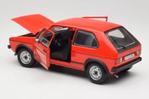 Volkswagen Golf GTI Mk1 Rouge Solido 1:18 8166 Métal — image 5 sur 8