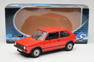 Volkswagen Golf GTI Mk1 Rouge Solido 1:18 8166 Métal — image 8 sur 8