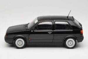 Volkswagen Golf GTI Mk2 Noir Norev 1:18 188444 Métal — image 4 sur 8