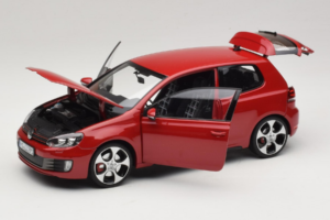 Volkswagen Golf GTI Mk6 Tornado Red Norev 1:18 188504 Métal — image 8 sur 8