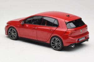 Volkswagen Golf GTI Mk8 Tornado Red Norev 1:18 188595 Métal — image 7 sur 8