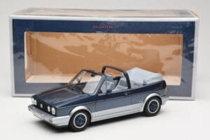 Volkswagen Golf Mk1 Cabriolet Bel Air Blue Metallic Norev 1:18 188404 Métal — image 6 sur 6