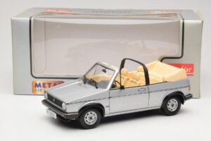 Volkswagen Golf Mk1 Cabriolet Argent Sun Star 1:18 VW004 Métal — image 8 sur 8