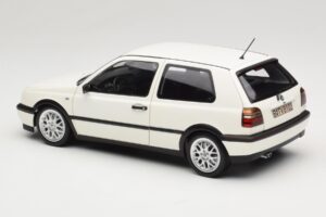 Volkswagen Golf Mk3 GTI Candy White Norev 1:18 188508 Métal — image 7 sur 8
