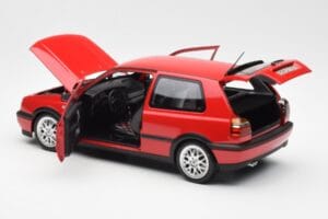 Volkswagen Golf Mk3 GTI Flash Red Norev 1:18 188418 Métal — image 5 sur 8
