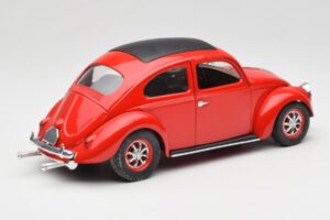 Volkswagen Coccinelle Rouge Solido 1:18 8306 Métal — image 3 sur 8