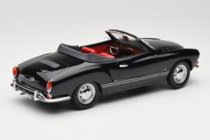 Volkswagen Karmann Ghia Cabriolet Noir Minichamps 1:18 155054031 Métal — image 2 sur 6